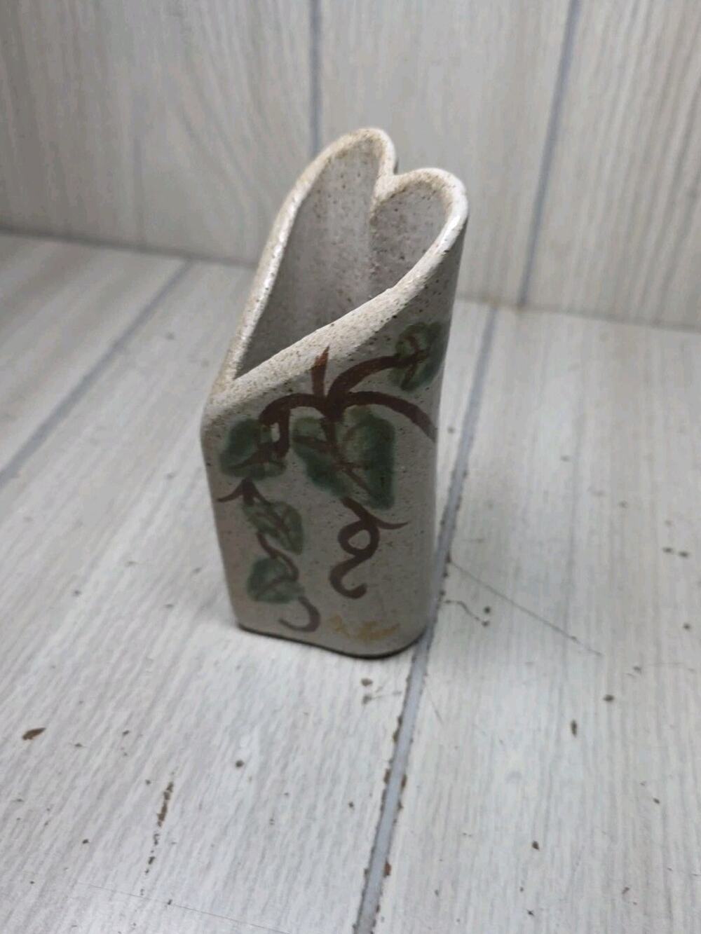 Vtg Handmade Heart Shaped Studio Pottery Vase Signed Flower Vine Artist 5” Boho